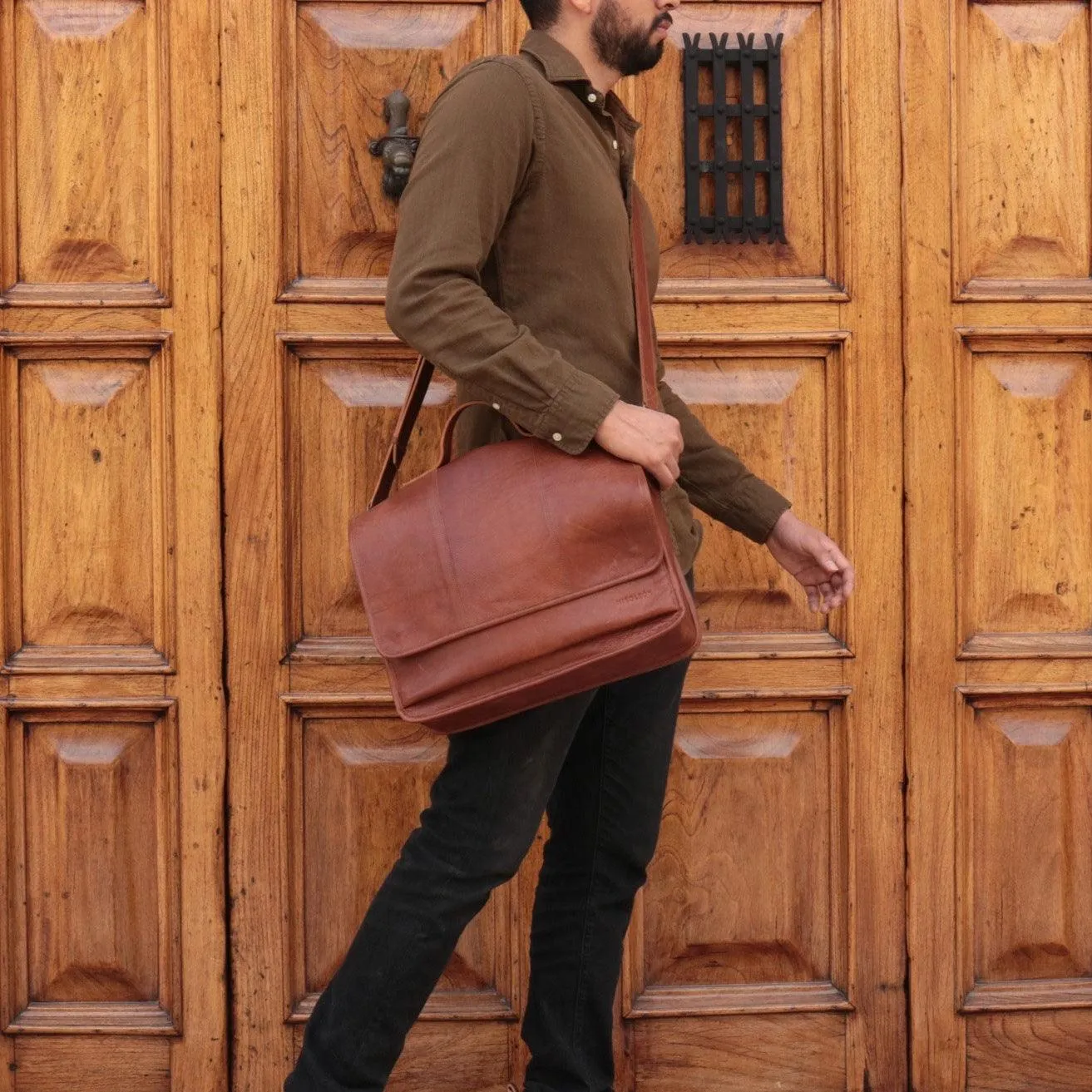 MK221210 - Custom Leather Messenger Bag [Men's Leather Bag]