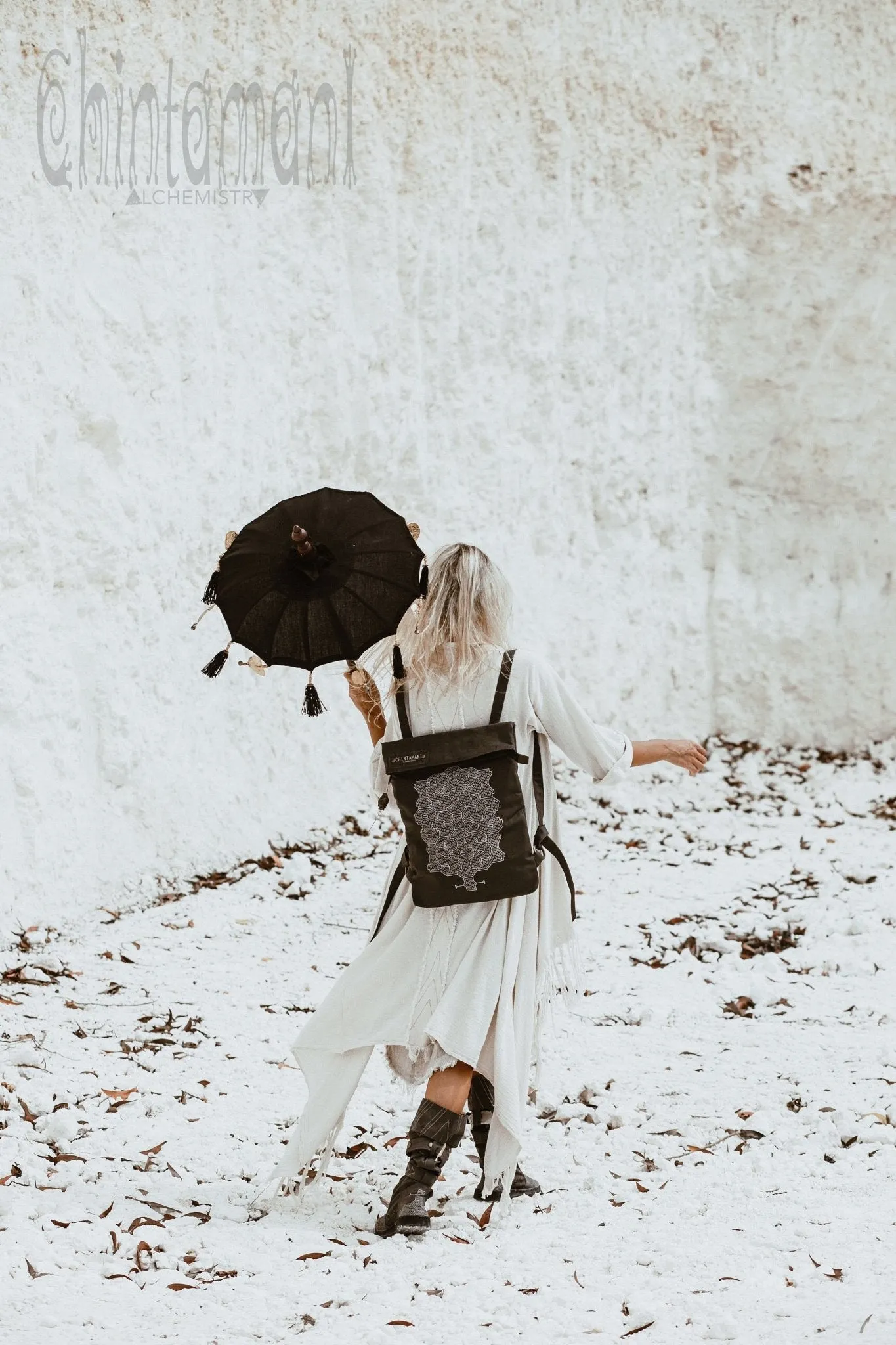 Rolltop Flat Laptop Backpack of Cotton Canvas with Shipibo Print / Dark Grey