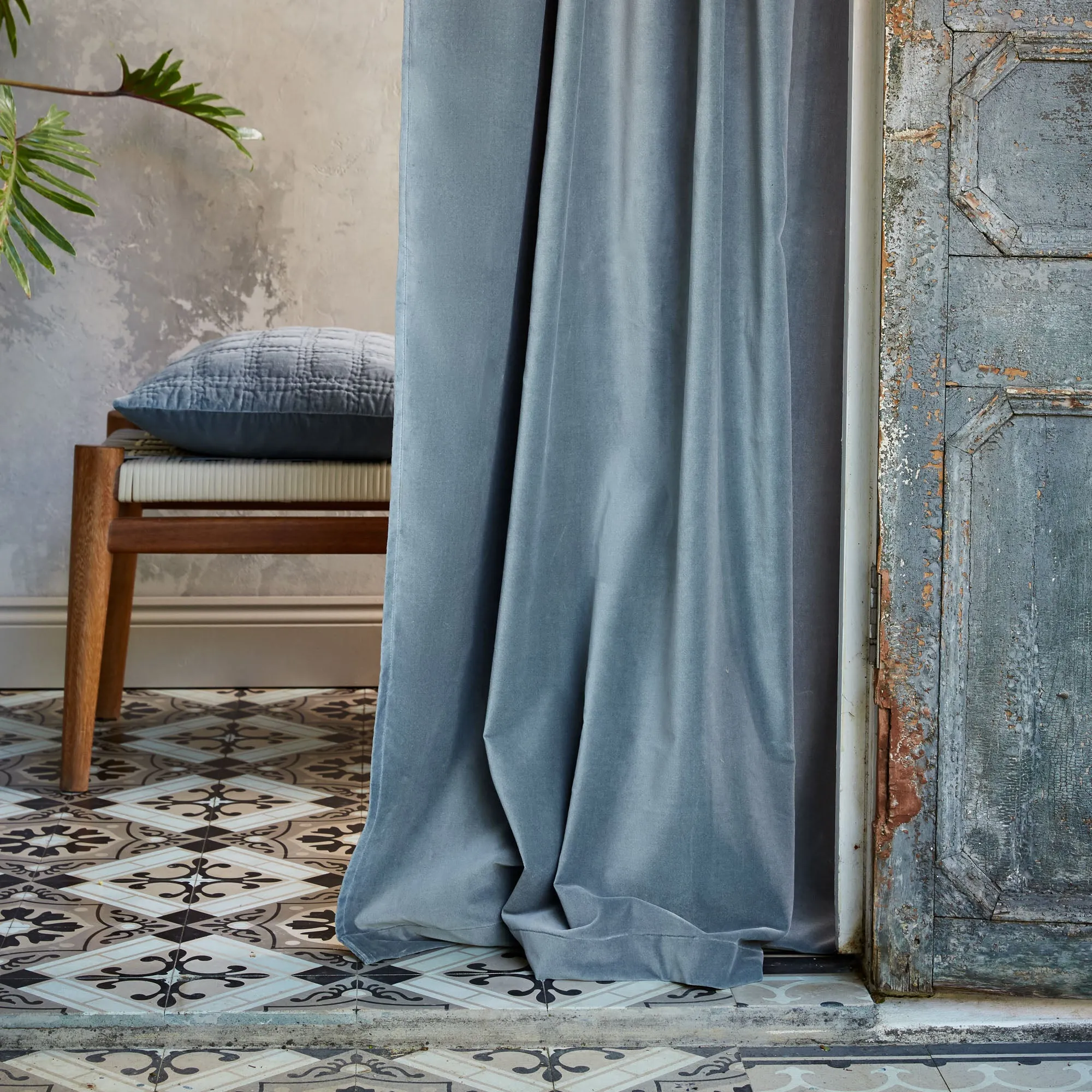 Samana Velvet Curtain Set [Green grey]