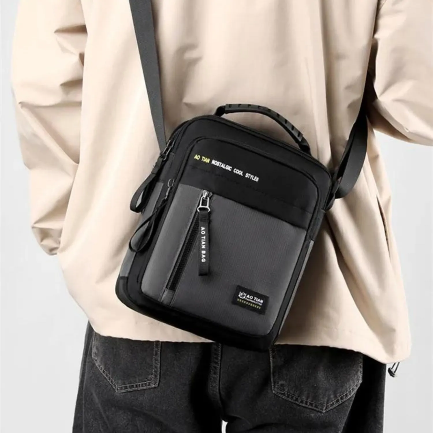 Tech-Savvy Oxford Messenger Bag
